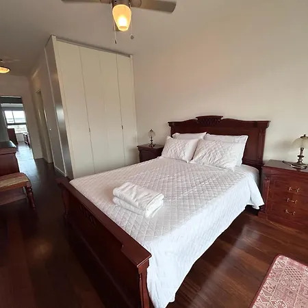 Sunset Ocean View Apartment